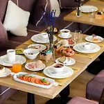 Hotel Unconventional Sorrento Coast 3*