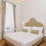 מלון Unconventional Sorrento Coast 3*