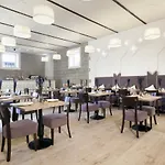 Unconventional Sorrento Coast 3*
