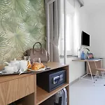 Unconventional Sorrento Coast Hotel