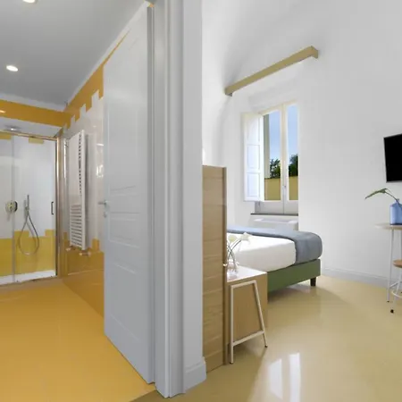Hotel Unconventional Sorrento Coast 3*