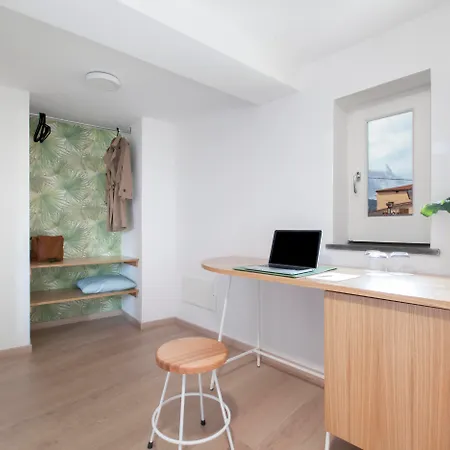 Unconventional Sorrento Coast 3* Sant'Agnello