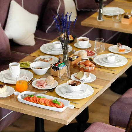 Hotel Unconventional Sorrento Coast 3*