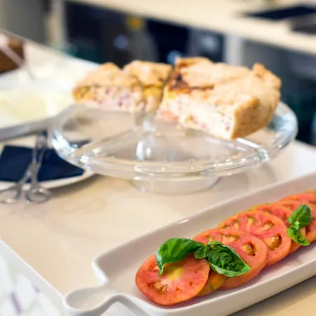 Unconventional Sorrento Coast 3*