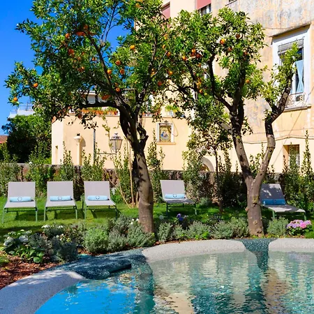 Unconventional Sorrento Coast 3* Sant'Agnello