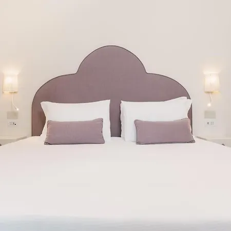 Unconventional Sorrento Coast 3* サンタニェッロ