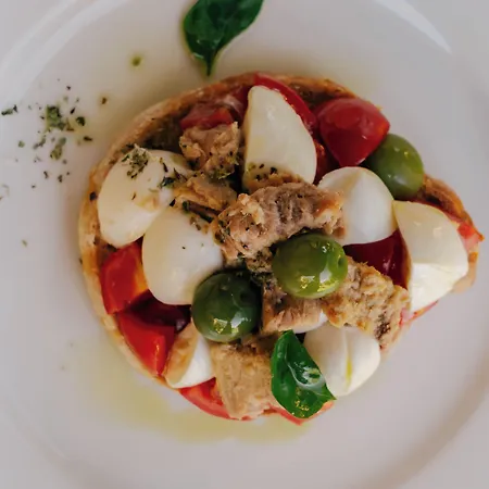 Unconventional Sorrento Coast 3* Sant'Agnello