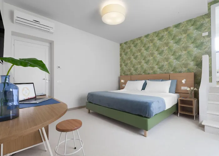 Unconventional Sorrento Coast Hotel