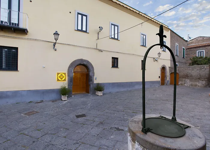Unconventional Sorrento Coast 3*